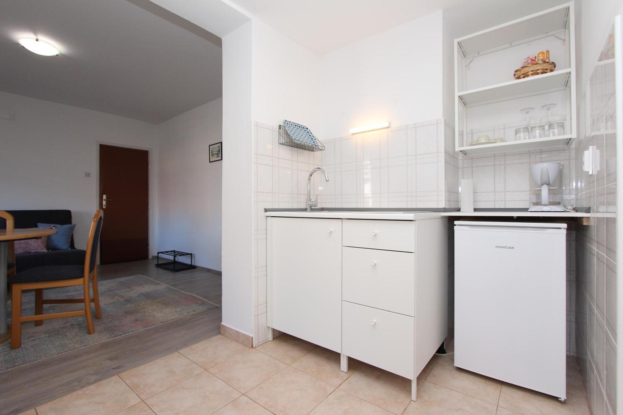Rooms And Apartments Dino Rovigno Esterno foto